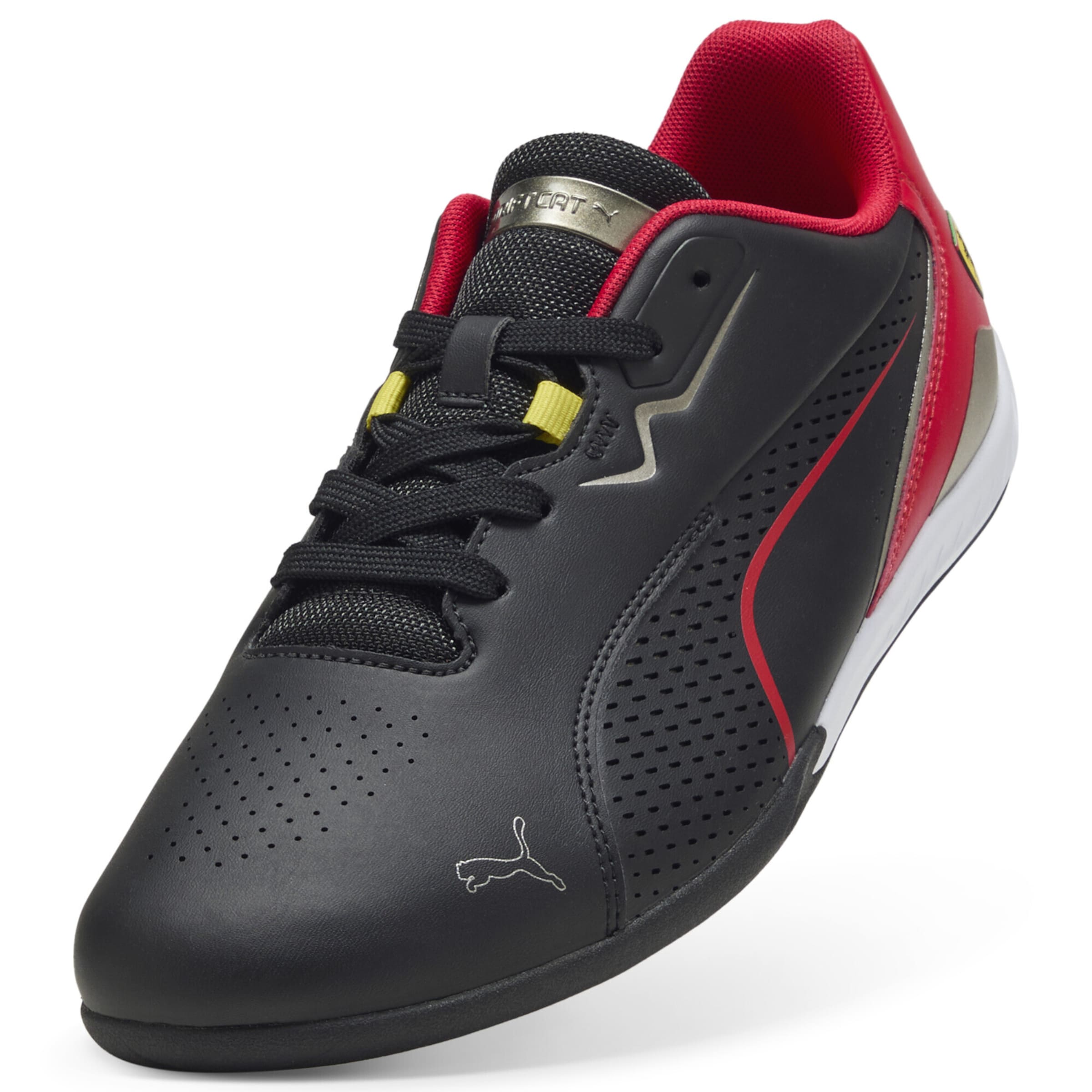 PUMA Sneaker 'Scuderia Ferrari Drift Cat 11' in Schwarz