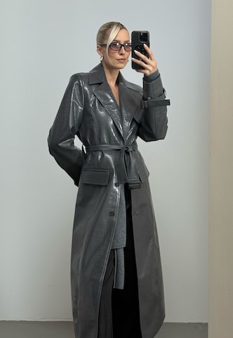 Cappotto di mezza stagione 'Natascha' di LeGer Studio in grigio