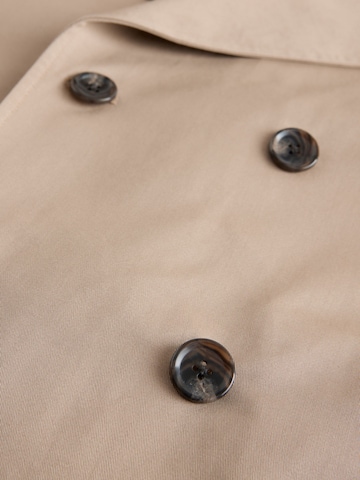 Next Tussenjas in Beige