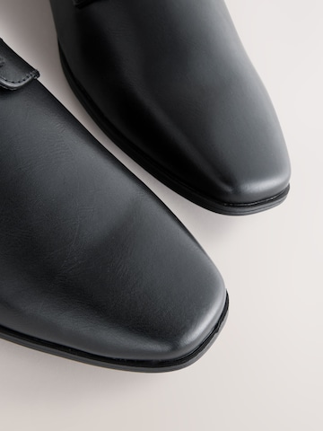 Scarpa stringata di Next in nero