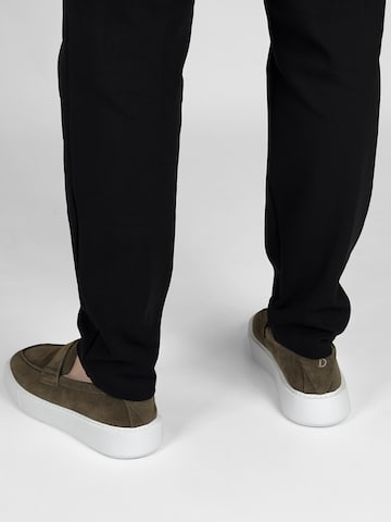 Dutch'D Slip-ons 'Atmos Era' in Green