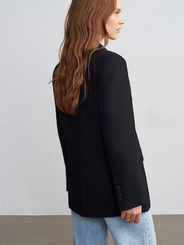Dilvin - Blazer em preto