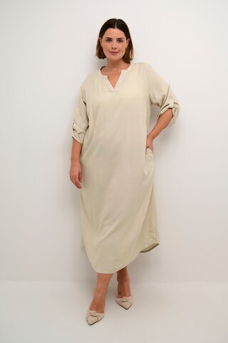 Robe-chemise 'Dori' KAFFE CURVE en beige