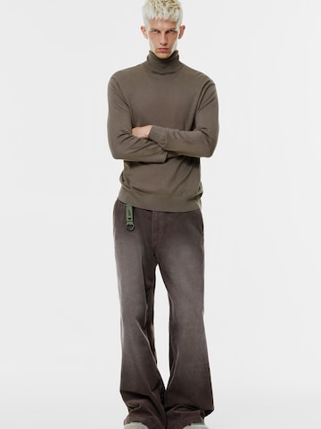 Pull&Bear Sweter w kolorze brązowy: przód