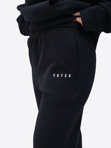 TATES Tapered Workout Pants in Black