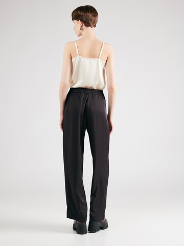 juoda VERO MODA Standartinis Kelnės 'VMLOLA'