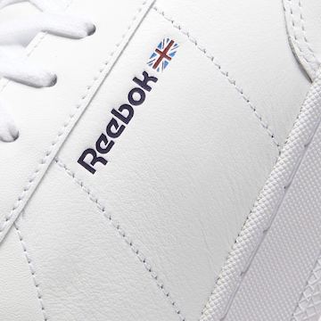 Sneaker bassa 'AD COURT' di Reebok in bianco