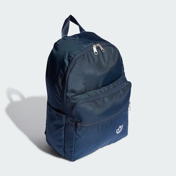 ADIDAS ORIGINALS - Mochila 'Premium Essentials' em azul