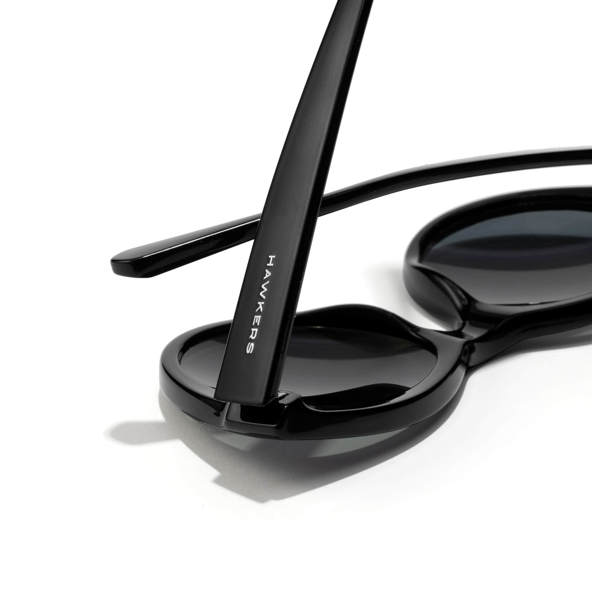 HAWKERS Sunglasses 'Divine' in Black