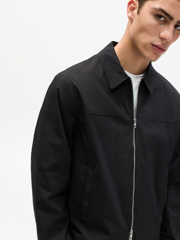 Pull&Bear Between-season jacket in Black