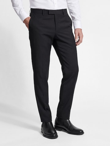 BENVENUTO Slim fit Suit in Black