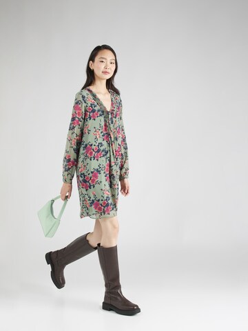 Robe VERO MODA en vert