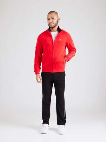 Tuta da jogging di Champion Authentic Athletic Apparel in rosso: frontale