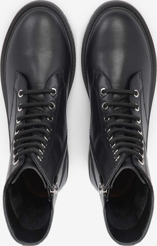 Kazar - Botines con cordones en negro