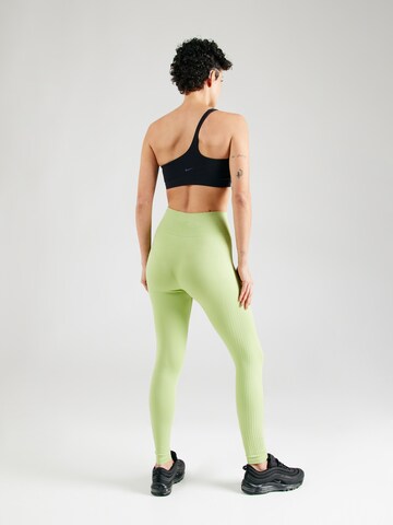 Skinny Pantalon de sport 4F en vert
