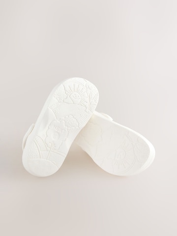 Next Ανοικτά παπούτσια 'Comfort' σε λευκό