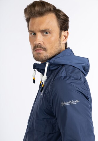 Schmuddelwedda Between-season jacket in Blue