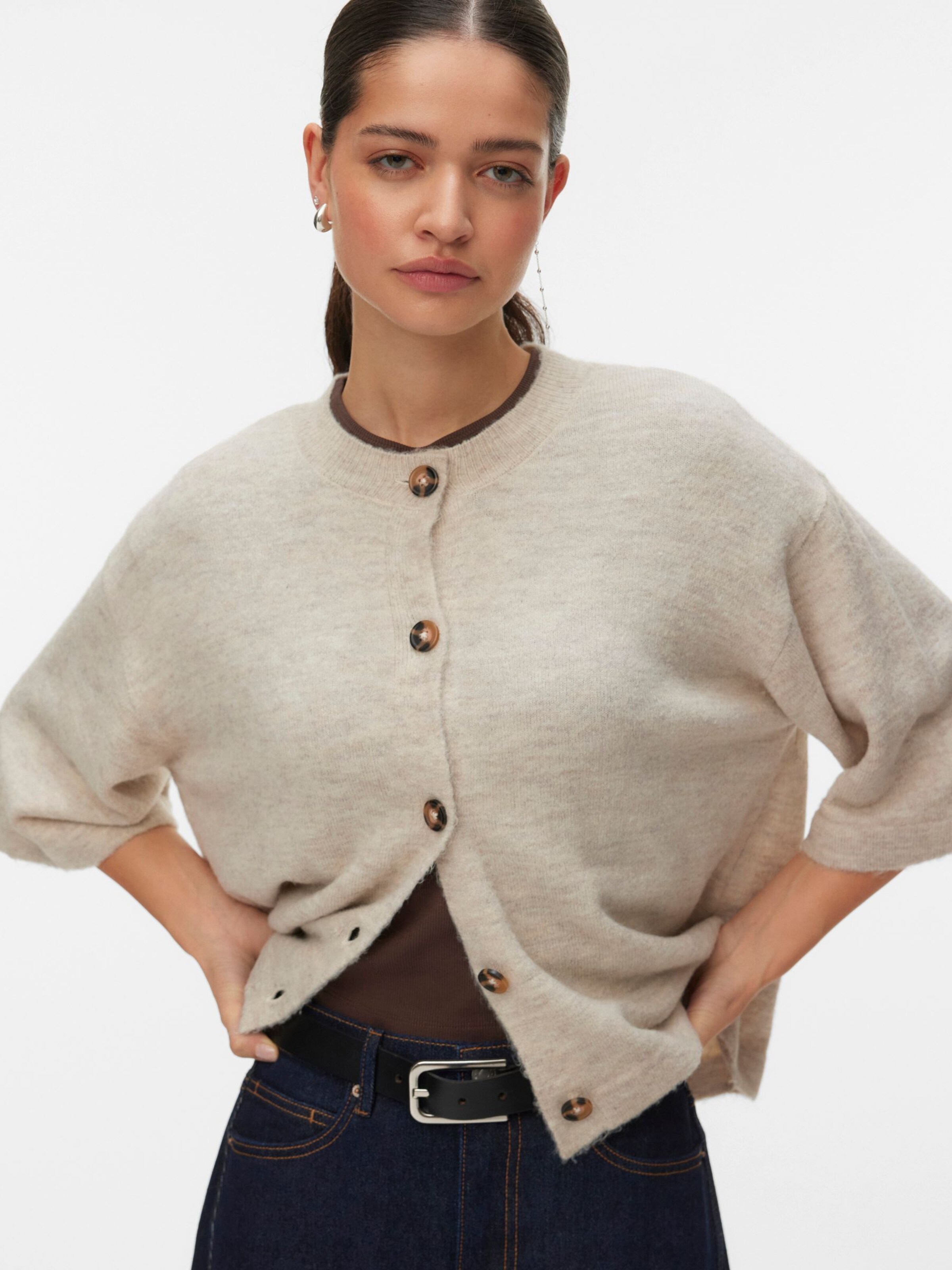 Vero Moda boxy knitted cardigan with pockets in black | ASOS
