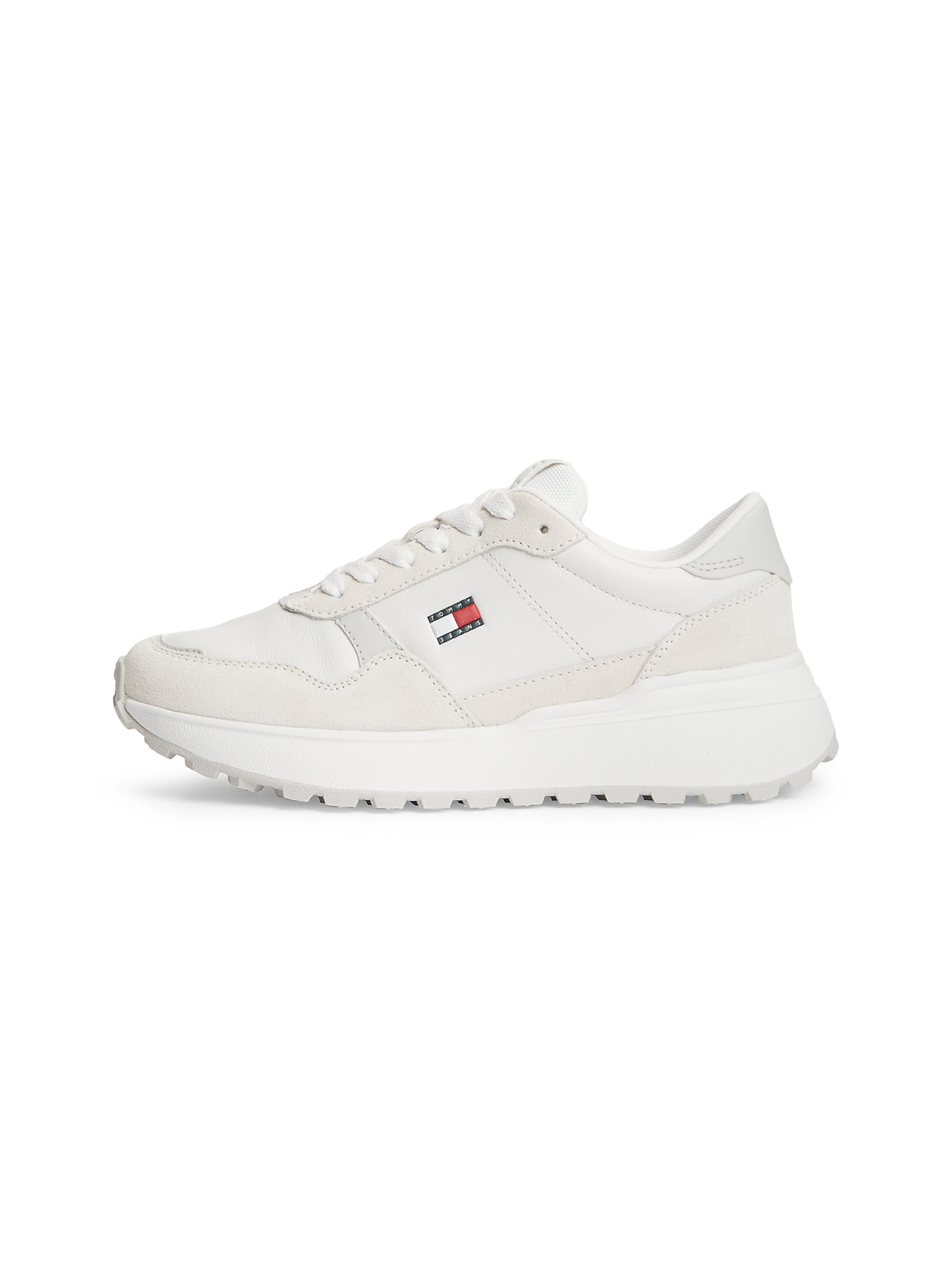 Tommy Jeans Platform trainers in Beige: front