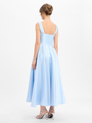 Marie Lund Kleid in Blau