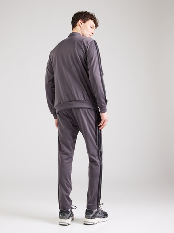 ADIDAS SPORTSWEAR - Chándal 'Tiro' en gris
