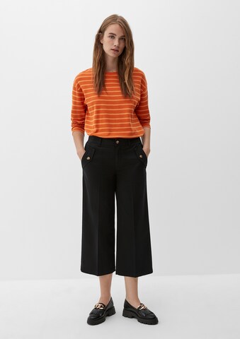 s.Oliver Wide leg Pleated Pants in Black