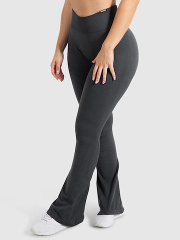 Smilodox Flared Hose ' Aylin ' in Grau