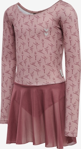 Robe de sport Hummel en rose