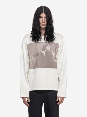 ENRAGE - Camiseta 'MODERNIST LONGSLEEVE - PHOTOGRAPH' en blanco