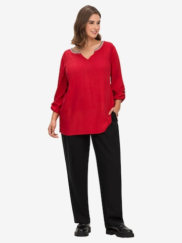 SHEEGO Tunic in Red