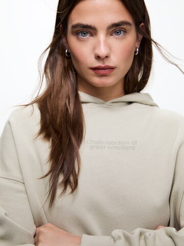 Sweat-shirt Pull&Bear en vert