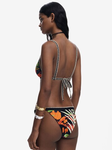 Triangolo Top per bikini di Desigual in nero