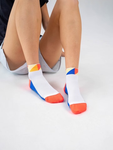 INCYLENCE Athletic Socks 'POLYGONS SHORT' in Blue