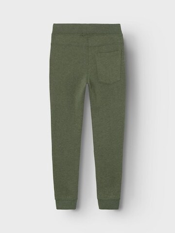 Effilé Pantalon 'Vimo' NAME IT en vert