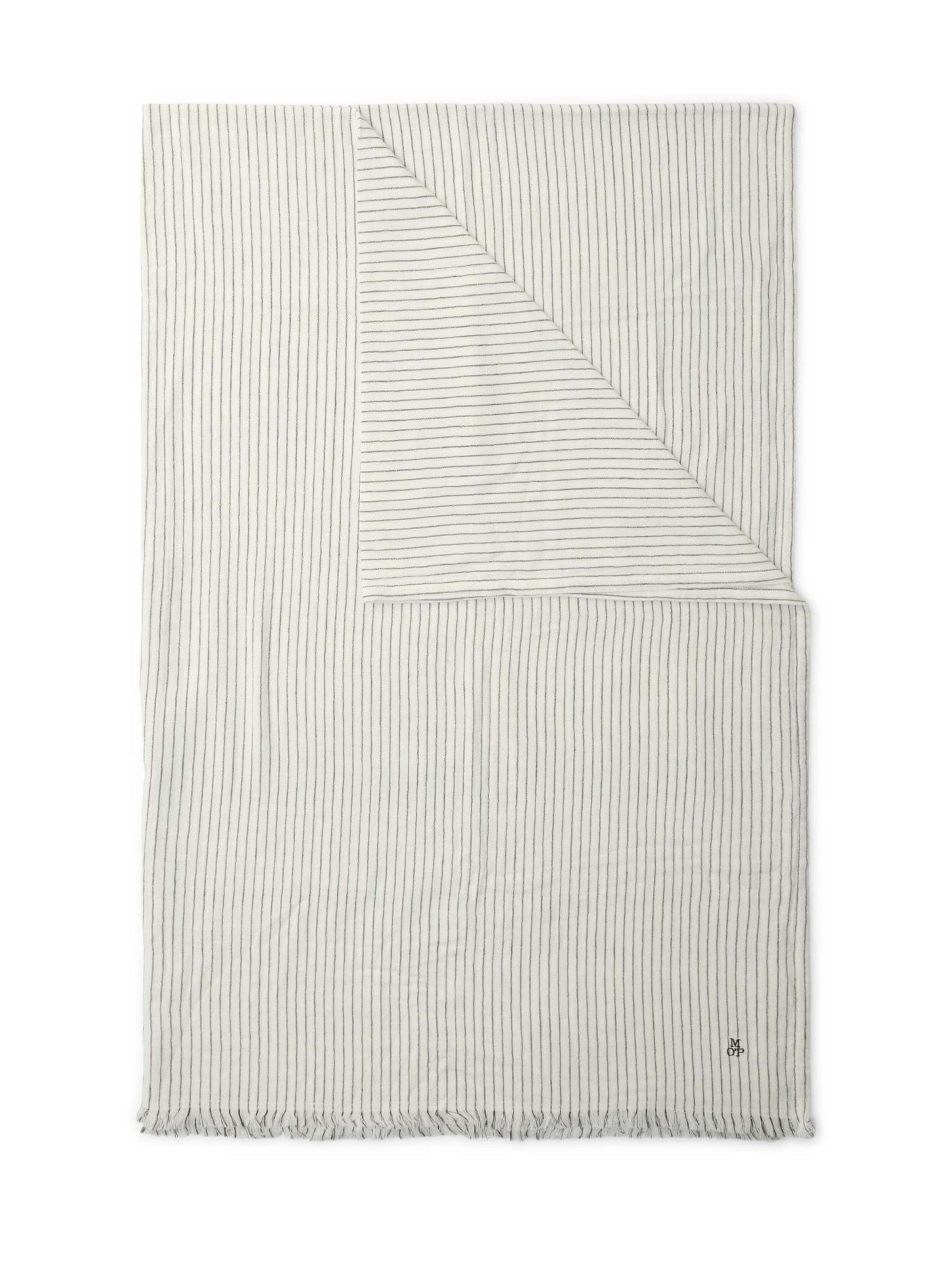 Marc O'Polo Blankets in Grey: front