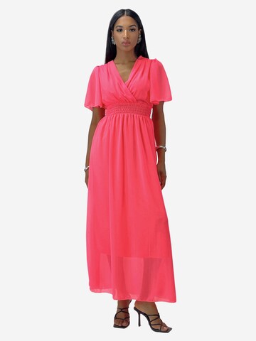 Elara Kleid in Pink: Vorderseite