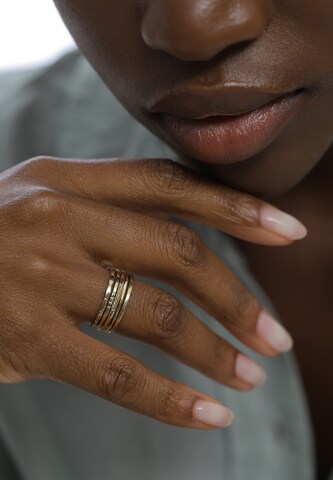 ELLI Schmuckset in Gold: Vorderseite