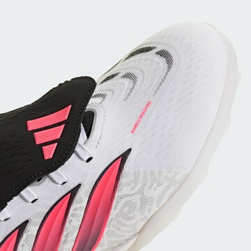 Chaussure de foot 'Predator Pro' ADIDAS PERFORMANCE en blanc