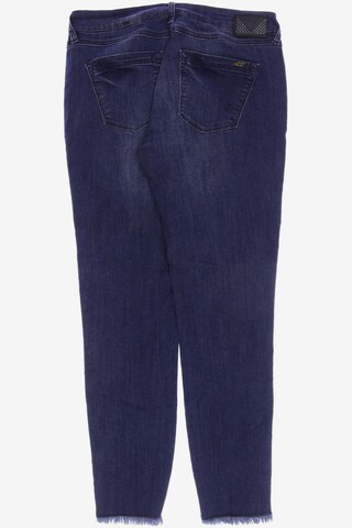 Amor, Trust & Truth Jeans in 30-31 in Blue