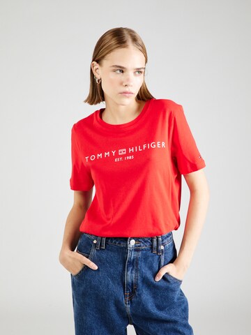 TOMMY HILFIGER Футболка в Красный: спереди