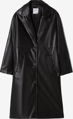 Bershka Between-Seasons Coat in Black: front