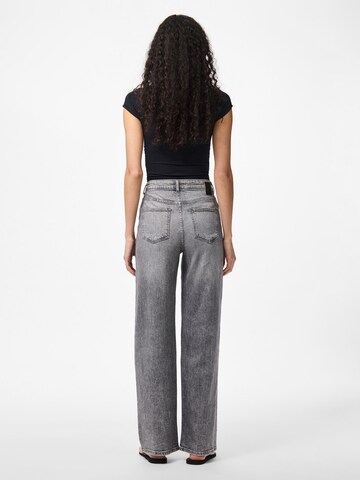 PIECES Wide leg Jeans 'PCSilke' in Grey
