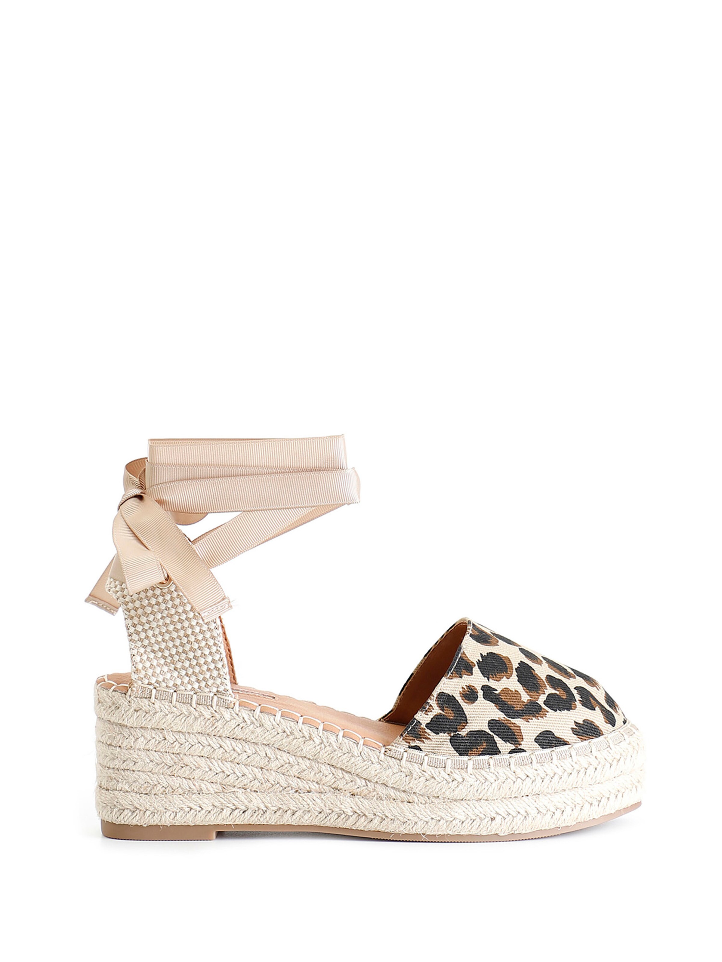 Sandalo di CAFè NOIR in colori misti