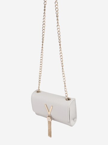 VALENTINO Schoudertas 'Divina' in Beige: voorkant