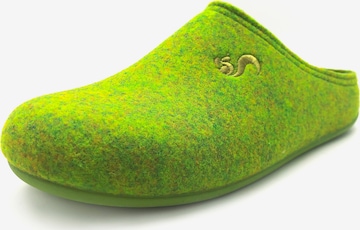 thies Hausschuh 'thies 1856 ® Recycled PET Slipper' in Grün: Vorderseite