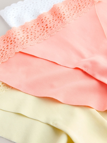 Slip Next en jaune