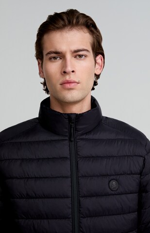 Scalpers Slim fit Between-Season Jacket 'Nos Gstaad' in Black