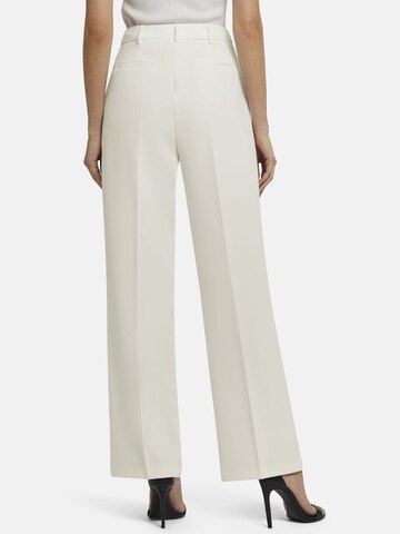 Nicowa Slimfit Broek in Wit