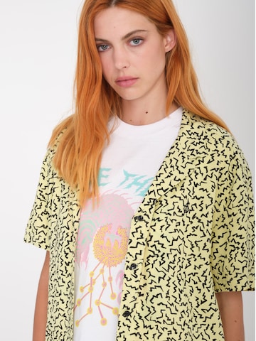 T-shirt 'SURFPUNK WOVEN' Volcom en jaune