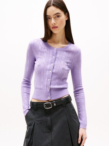 Cardigan Tommy Jeans en violet : devant